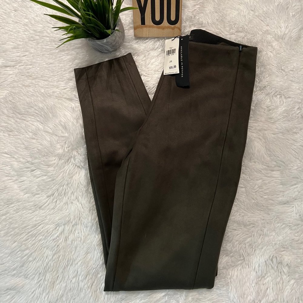 Banana Republic Devon Faux Suede Pants/Leggings - Picture 8 of 9